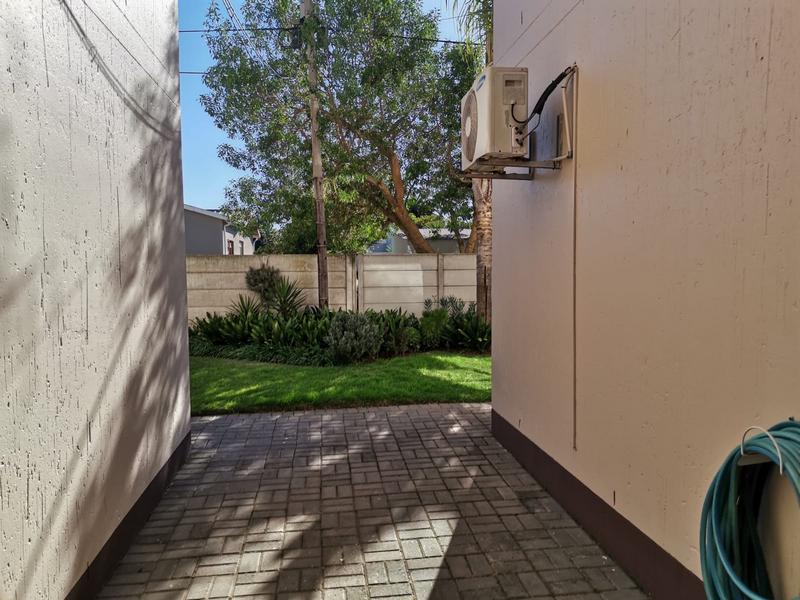 To Let 3 Bedroom Property for Rent in Hartenbos Western Cape